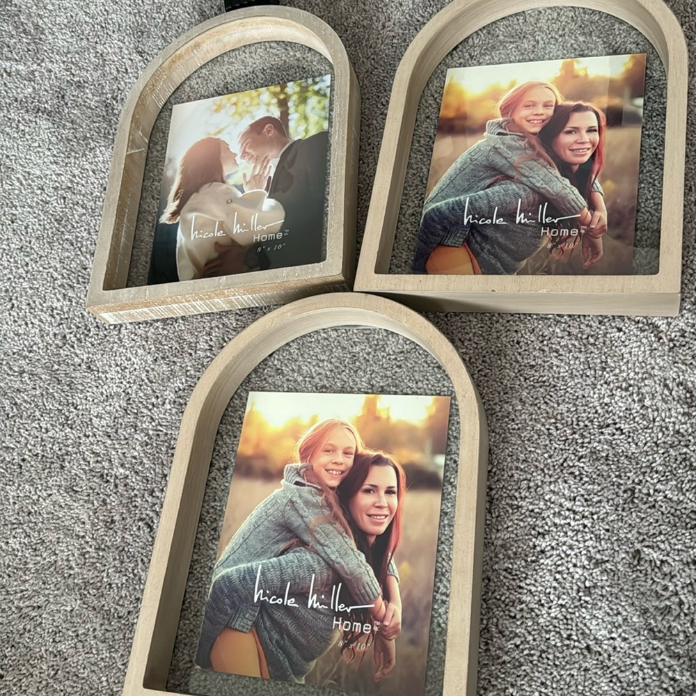 New 8x10 Arched Frames by Nicole Miller Home